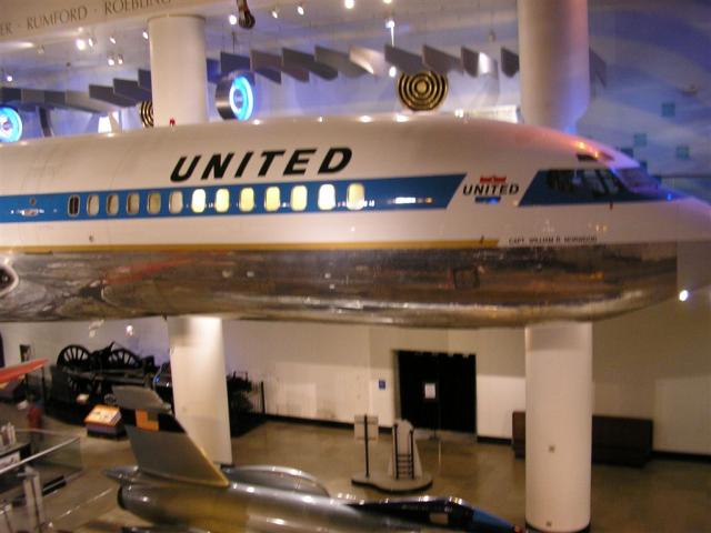 Better 727 picture...it actually simulates a takeoff too