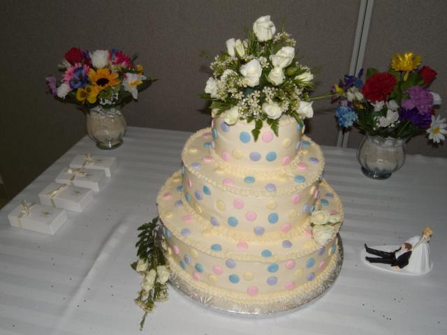 Wedding cake by Jenn.